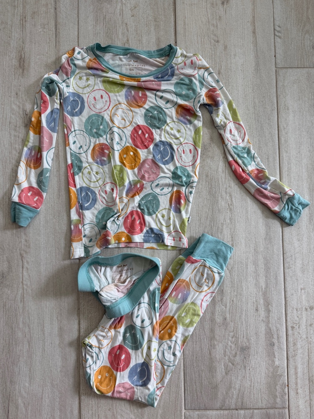 Little Sleepies Long-Sleeved Smiley Face Pajamas 5/6 Gently Used Condition